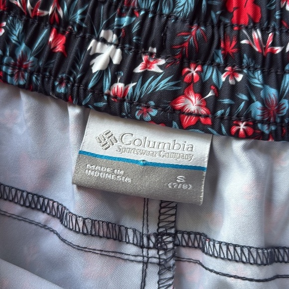 NWOT Columbia girls shorts size S(7/8) - Picture 2 of 7